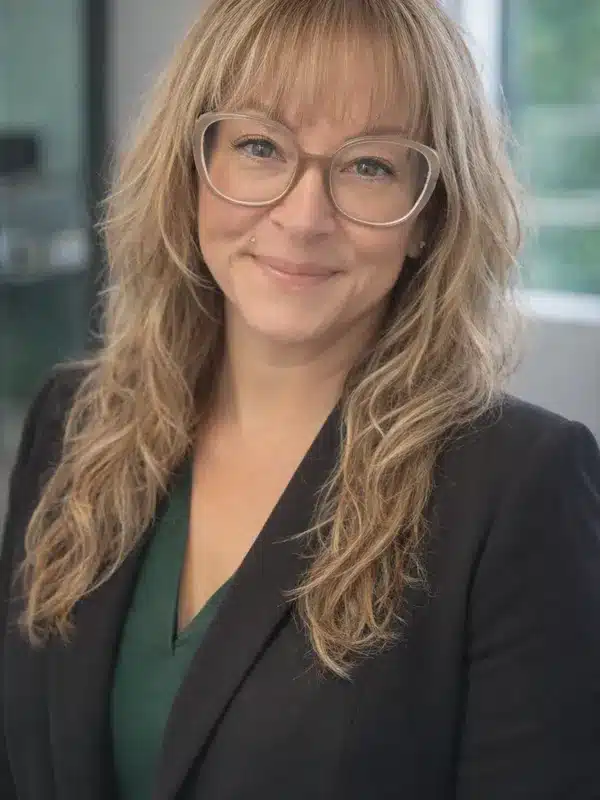 Mélanie Turbide, propriétaire de Cuisine & Moi - Conception de cuisines et salles de bain sur mesure.